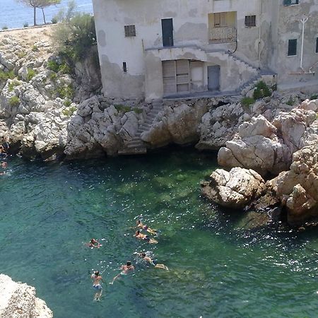 Bed and Breakfast La Caletta Санта-Флавия Экстерьер фото