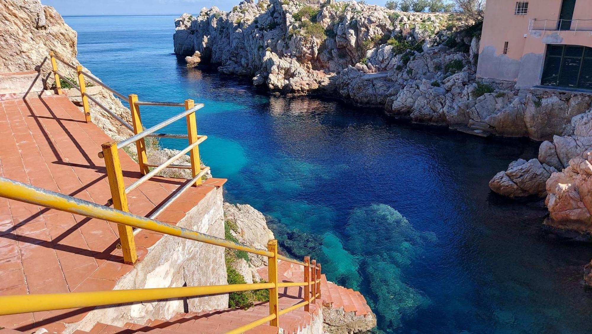 Bed and Breakfast La Caletta Санта-Флавия Экстерьер фото