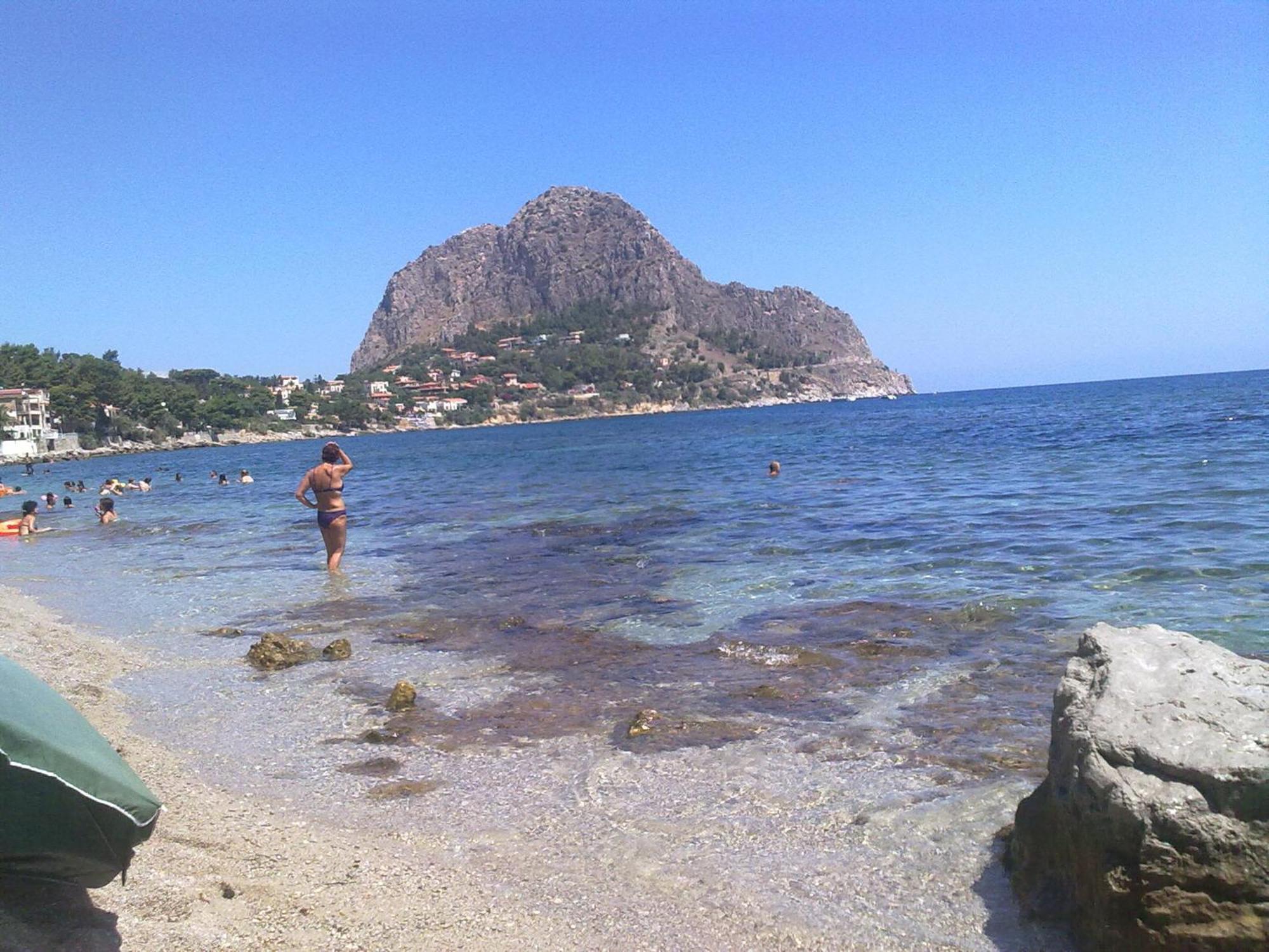 Bed and Breakfast La Caletta Санта-Флавия Экстерьер фото