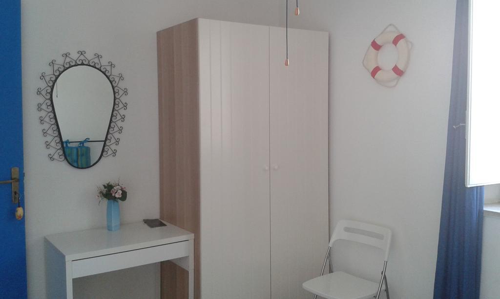 Bed and Breakfast La Caletta Санта-Флавия Экстерьер фото