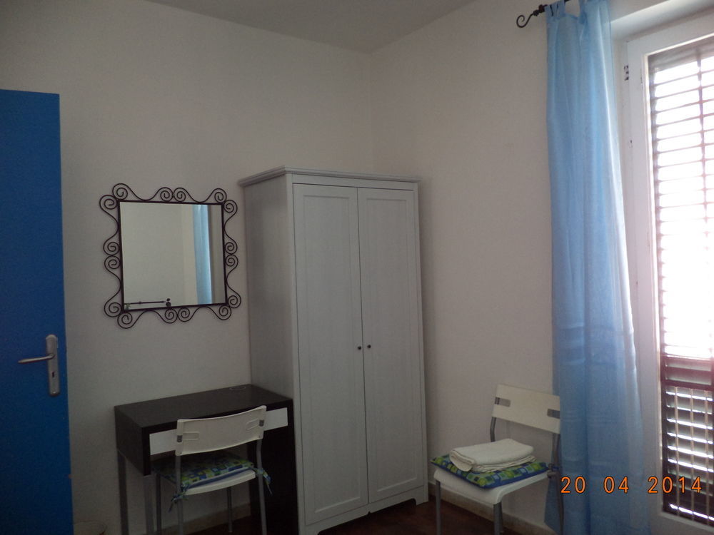 Bed and Breakfast La Caletta Санта-Флавия Экстерьер фото