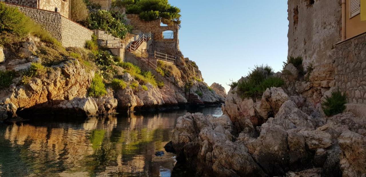 Bed and Breakfast La Caletta Санта-Флавия Экстерьер фото