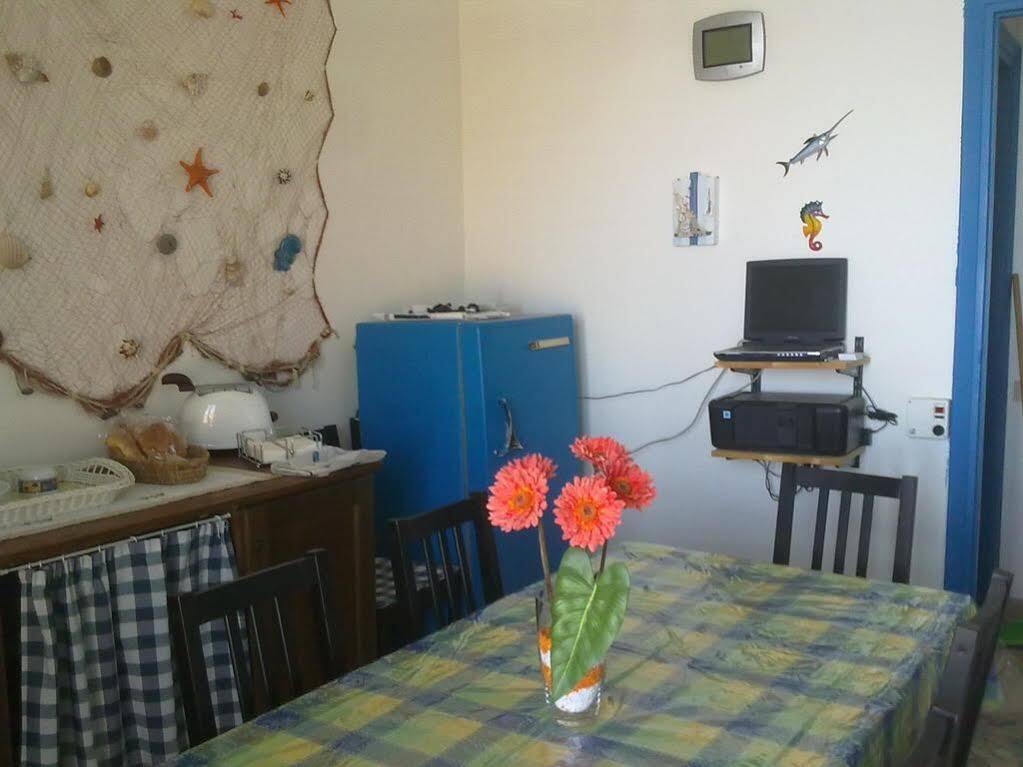 Bed and Breakfast La Caletta Санта-Флавия Экстерьер фото